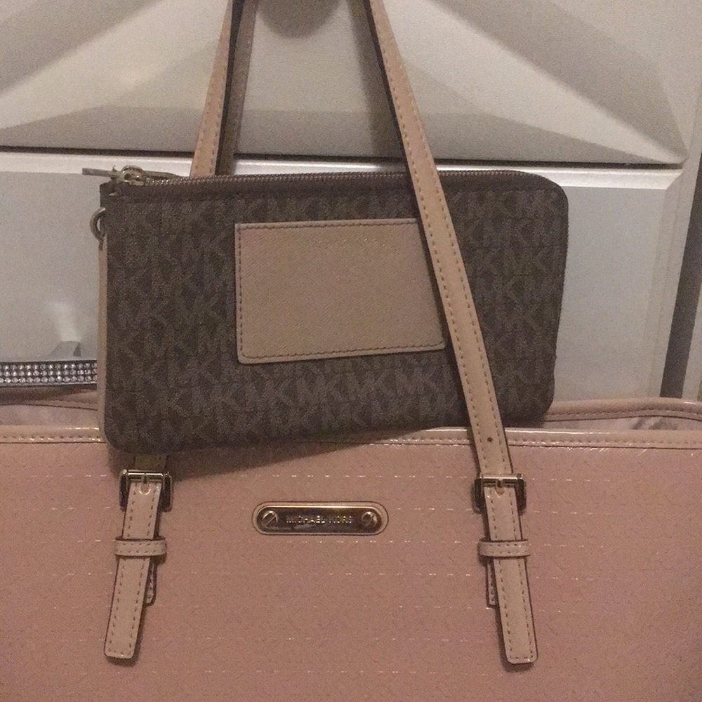 🛑❌SOLD❌🛑 - Picture 2 of 8